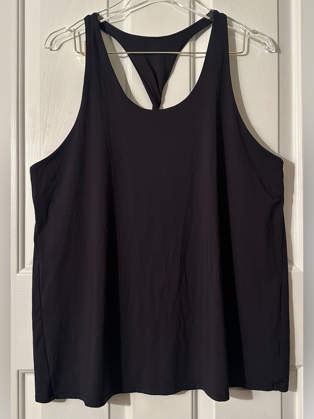 ALO Yoga Large Black Twist Back Draped Racerback Performance Tank Top Athletic